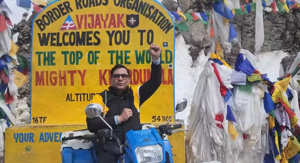 Dr. Arvinder Singh Made World Record At Khardungla Pass Ladakh