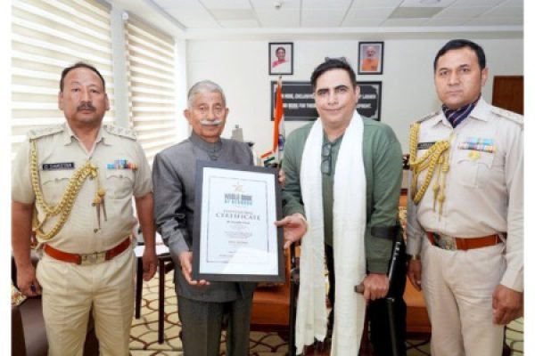 Dr. Arvinder Singh Made World Record At Khardungla Pass Ladakh